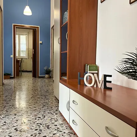 La Casa Sul Mare By World * Spotorno