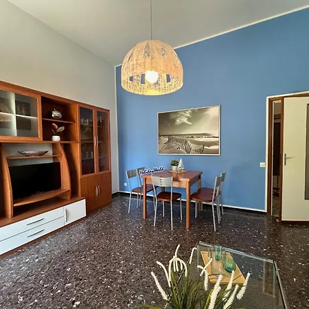 La Casa Sul Mare By World דירה